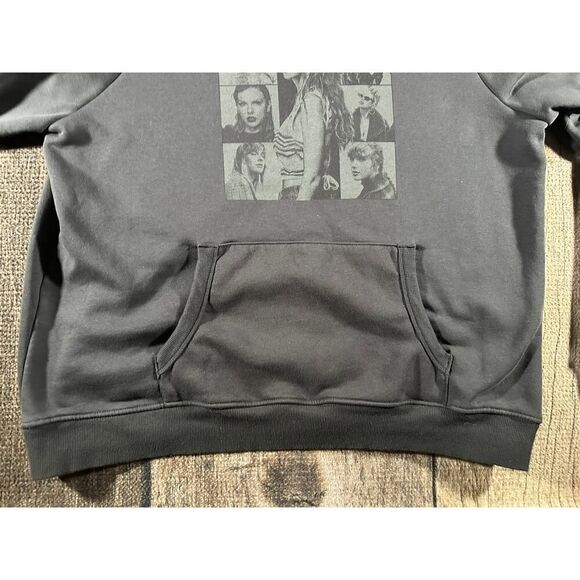 Taylor Swift Eras Tour Gray Black Hoodie XL Official Merch 2023-24 Dates - Picture 5 of 10